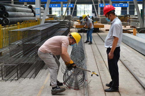 解封后的海口云龍產業園 復工復產有序進行中